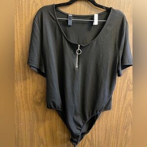Black stretchy Shein bodysuit with silver ring zipper size 3X